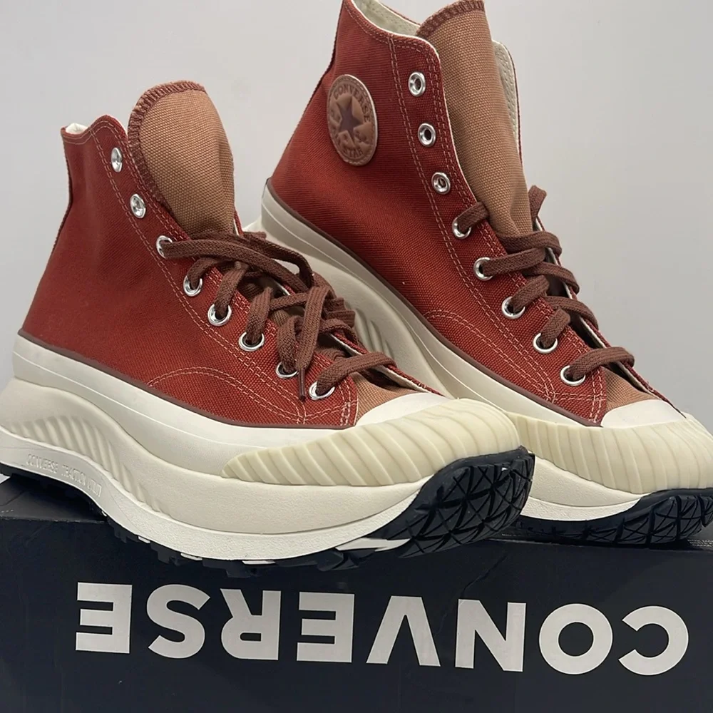 Converse Men’s CHUCK 70 AT-CX HI RITUAL RED/CLAY POT/RED OAK A06119C Platforms